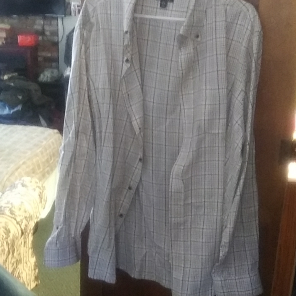 GEORGE long sleeve button down shirt